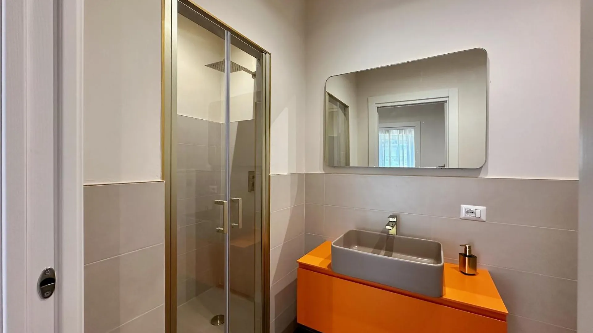 Apartment Maison Hermes Milan Italy