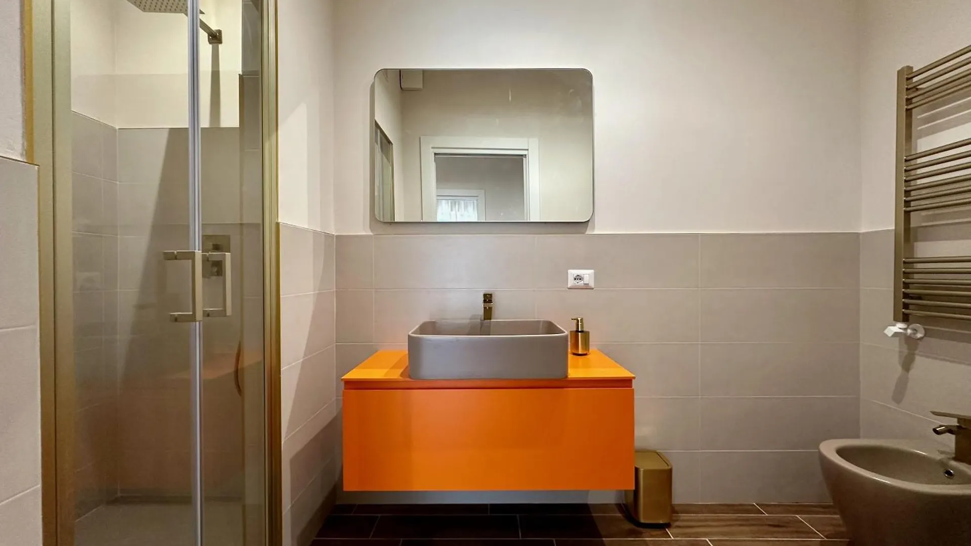 Apartment Maison Hermes Milan