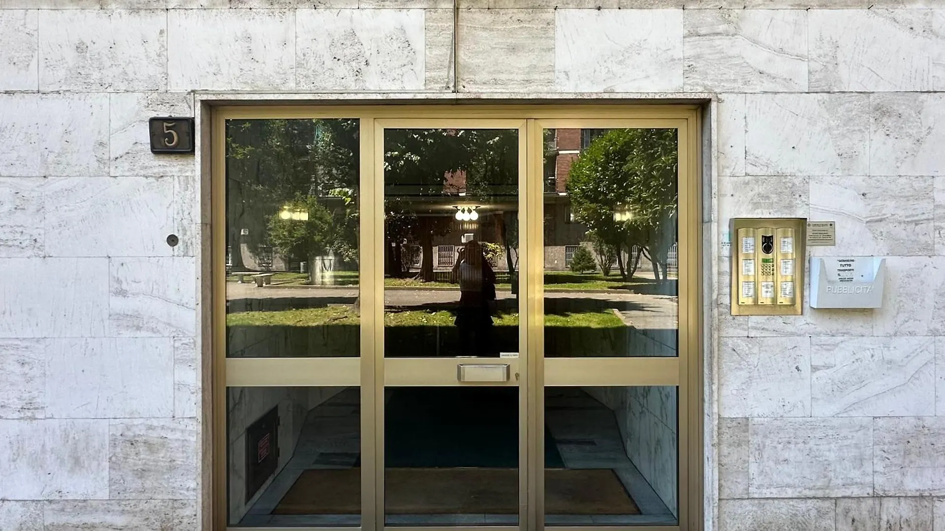 Apartment Maison Hermes Milan